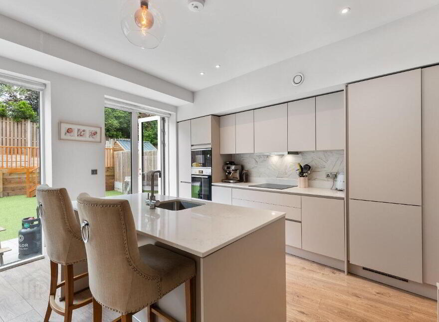 8 Egremont, Church Road, Killiney, A96A43P