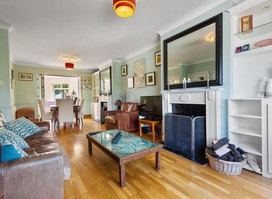 Little Chantri, 21 Killiney Road, Dalkey, A96C566