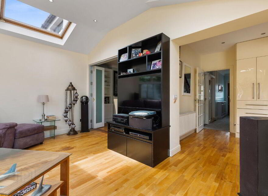 Little Chantri, 21 Killiney Road, Dalkey, A96C566