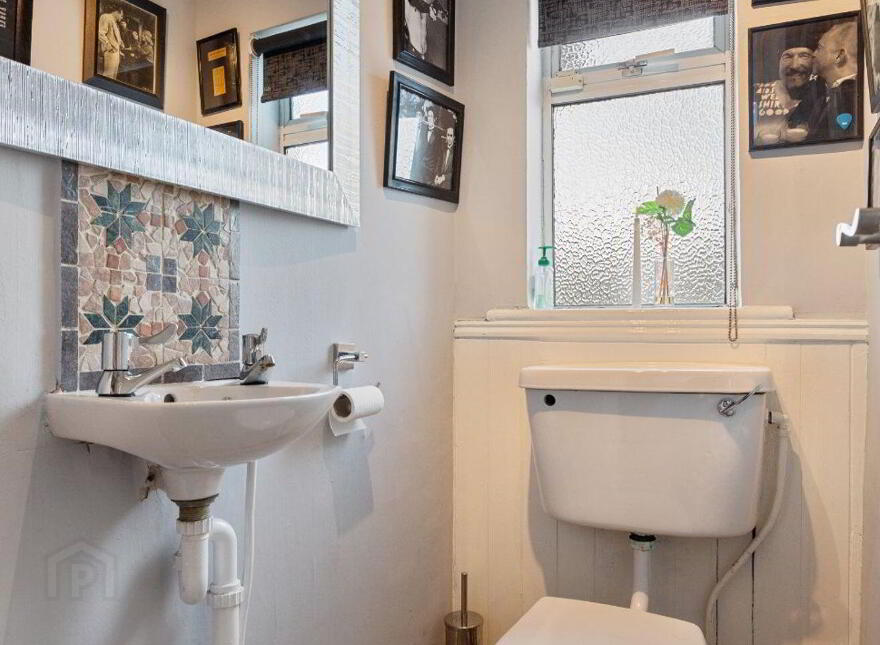 Little Chantri, 21 Killiney Road, Dalkey, A96C566