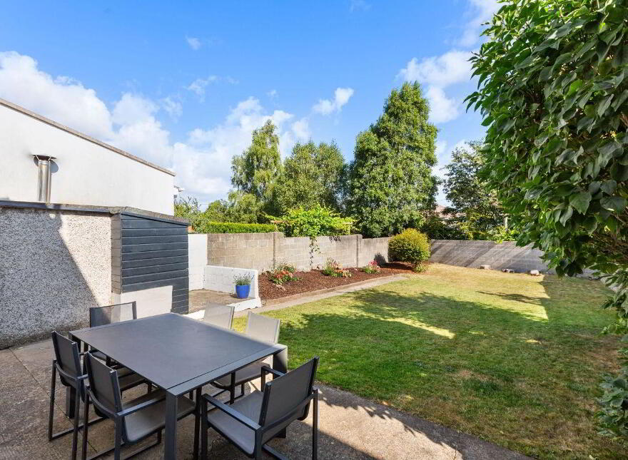 100 Silchester Park, Glenageary, A96R5Y9