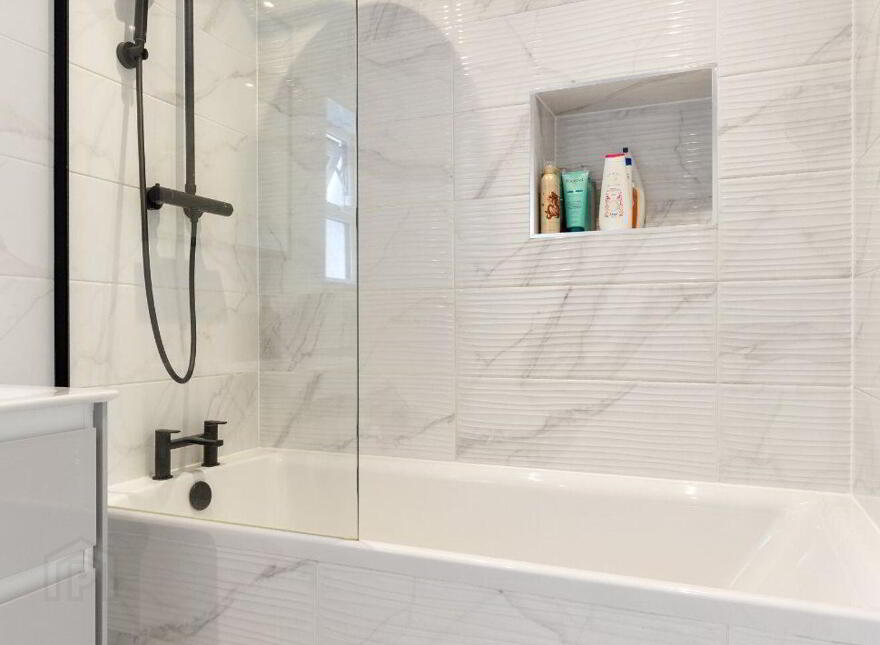 62 Kill Avenue, Dún Laoghaire, Dun Laoghaire, A96KD96