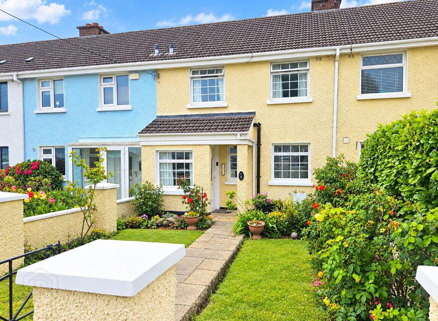 33 Mackintosh Park, Dún Laoghaire, Dun Laoghaire, A96R2R4 photo