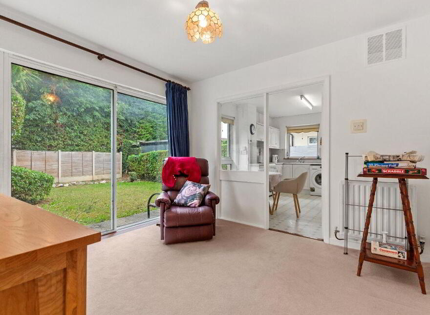 25 Cabinteely Avenue, Cabinteely, Cabinteely, D18WY60