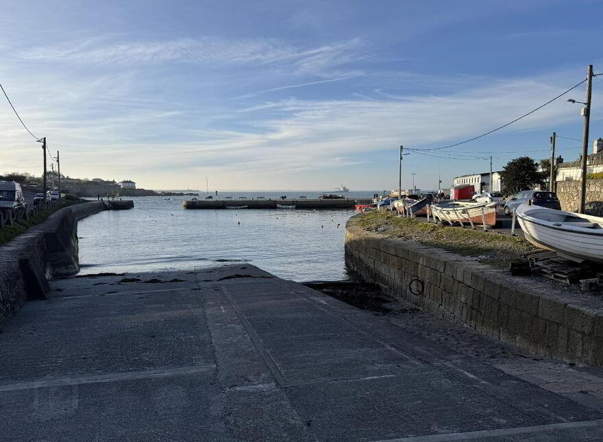 Pilot View Lodge, Harbour Road, Dalkey, A96W328