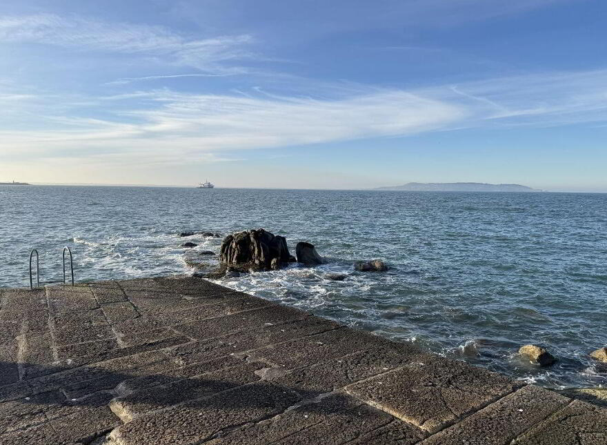 Pilot View Lodge, Harbour Road, Dalkey, A96W328