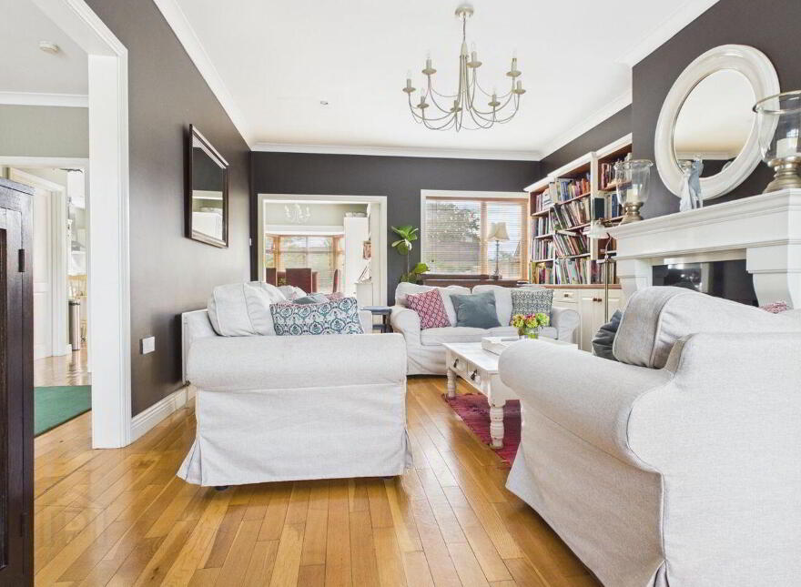 8 Petitswood Manor, Mullingar, N91P9T0