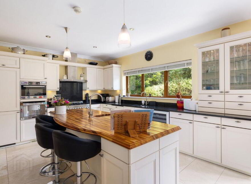 20 Rocky Valley Crescent, Kilmacanogue, A98YY71