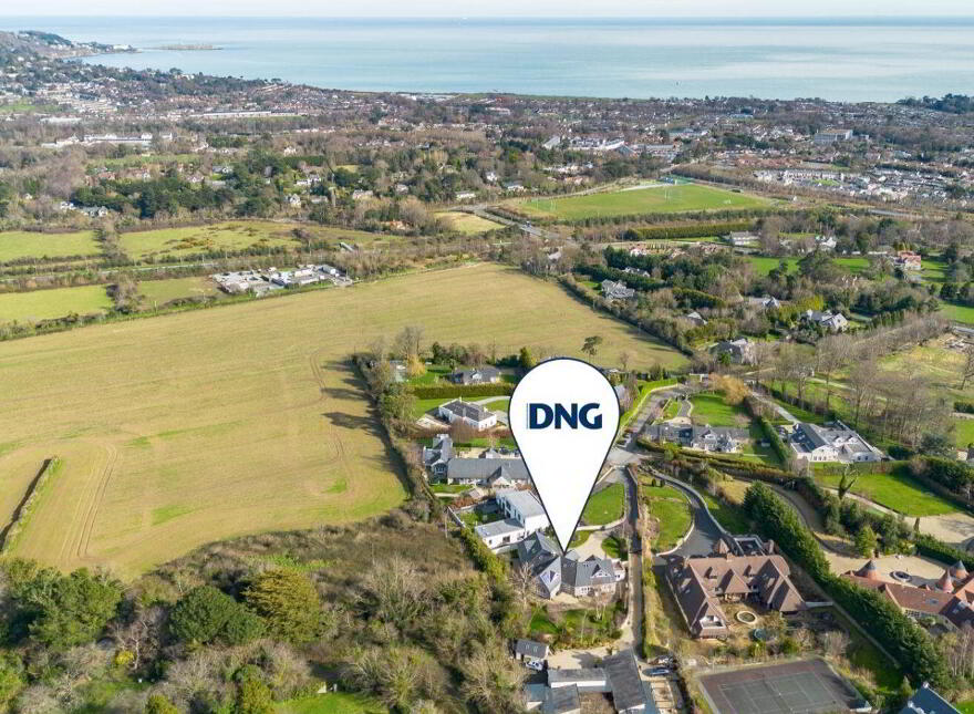 Small Oaks, 6 Rathmichael Haven, Rathmichael, D18A702