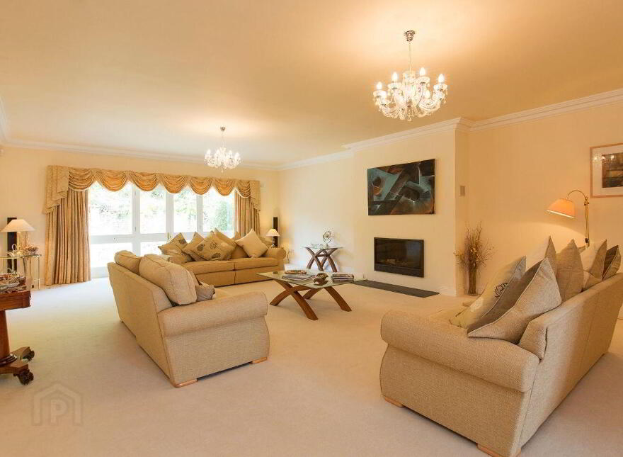 Small Oaks, 6 Rathmichael Haven, Rathmichael, D18A702