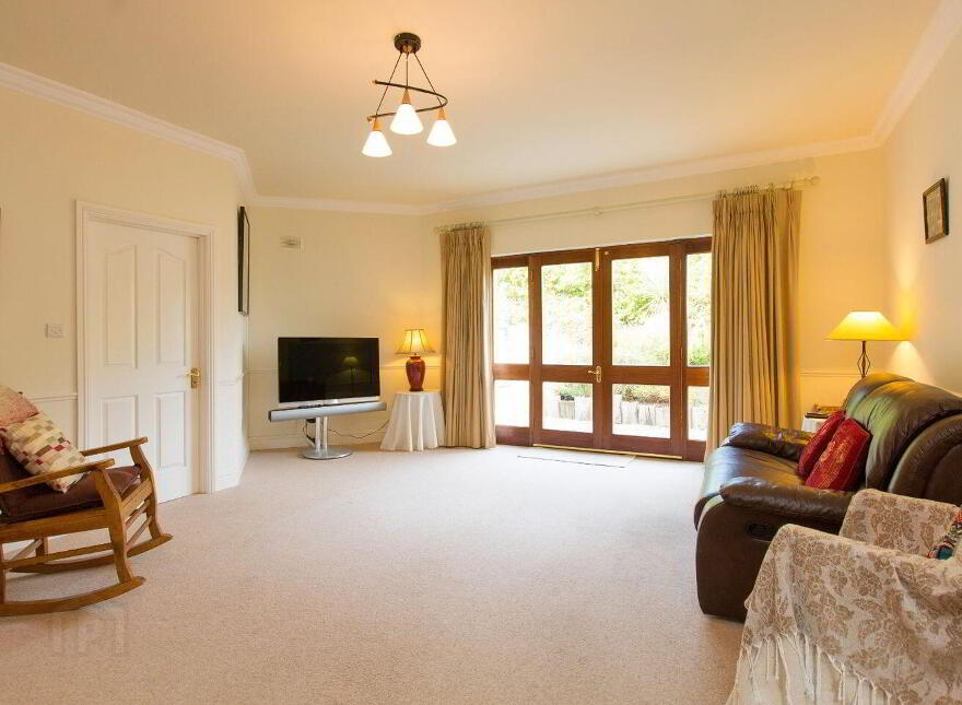 Small Oaks, 6 Rathmichael Haven, Rathmichael, D18A702