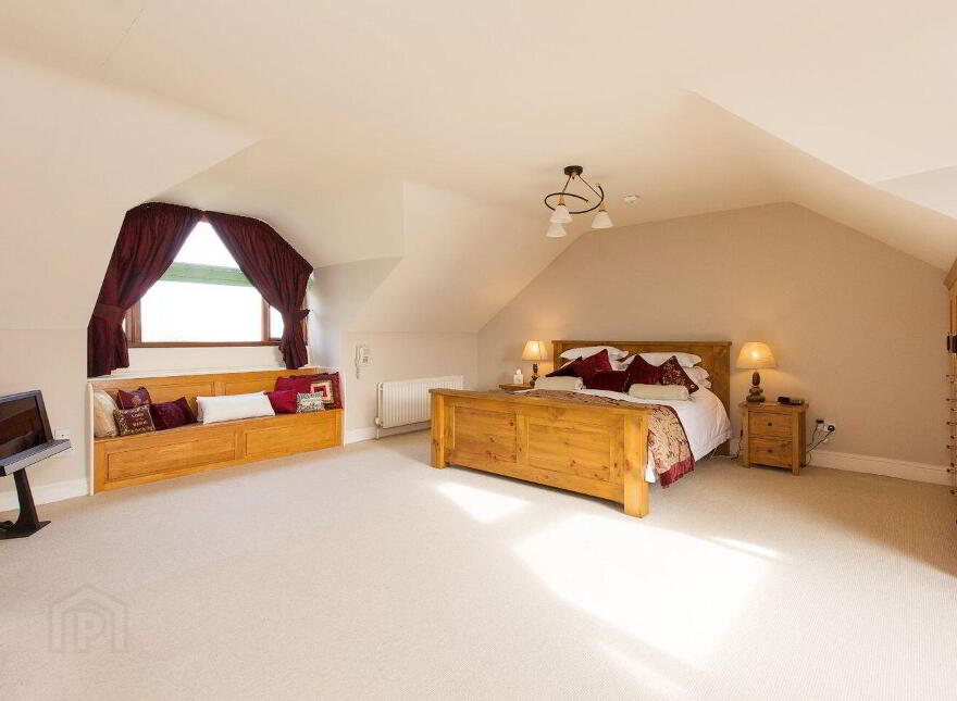 Small Oaks, 6 Rathmichael Haven, Rathmichael, D18A702