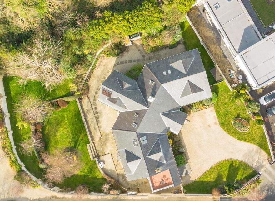 Small Oaks, 6 Rathmichael Haven, Rathmichael, D18A702