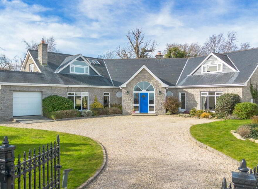Small Oaks, 6 Rathmichael Haven, Rathmichael, D18A702