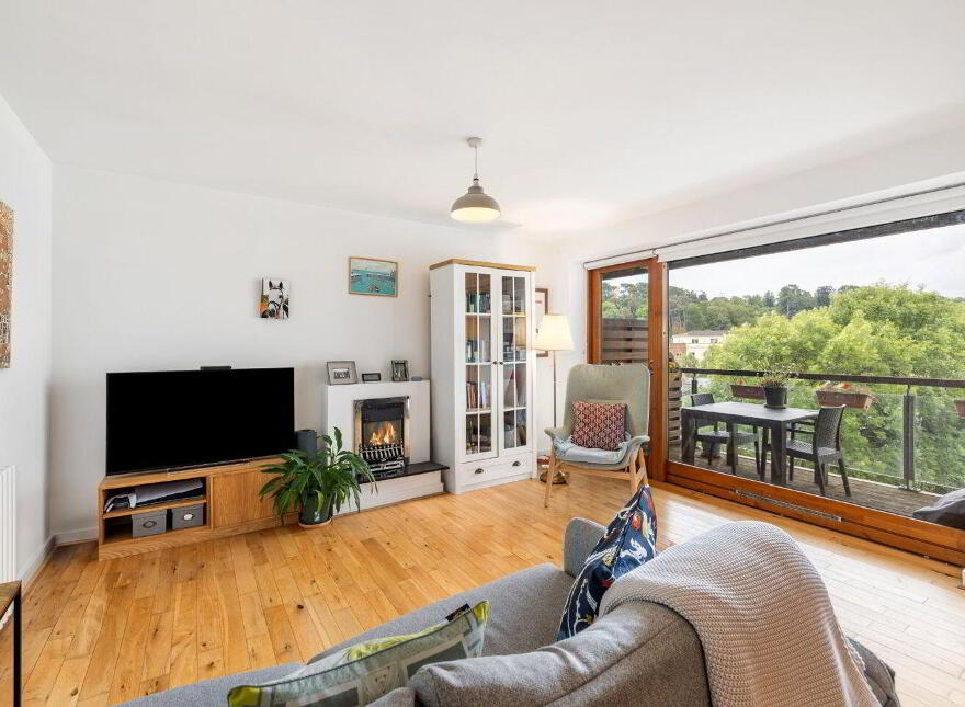 14 The Pines, Diamond Valley, Bray, A98HF90