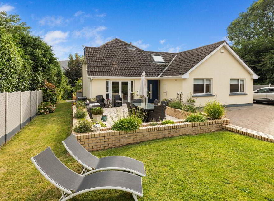 Cloona, Glencap Road, Kilmacanogue, A98DW72