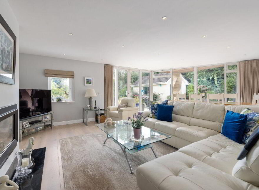 Cloona, Glencap Road, Kilmacanogue, A98DW72