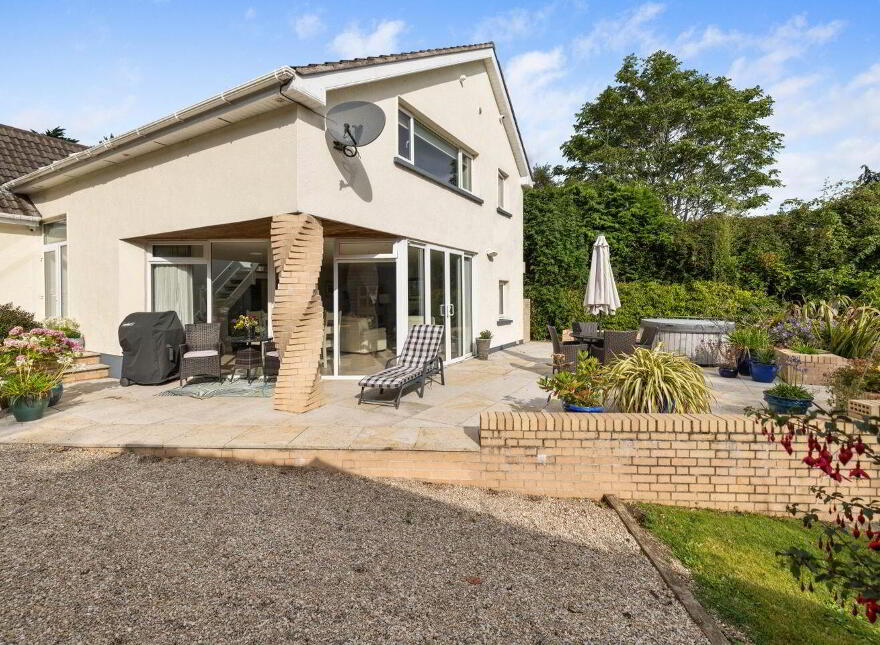 Cloona, Glencap Road, Kilmacanogue, A98DW72