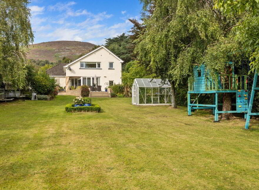Cloona, Glencap Road, Kilmacanogue, A98DW72