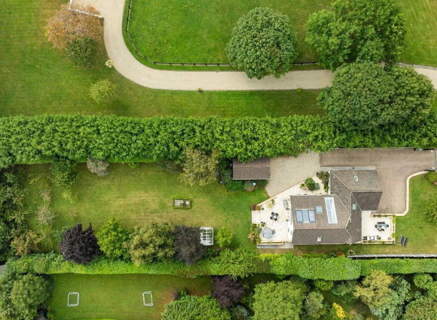 Cloona, Glencap Road, Kilmacanogue, A98DW72