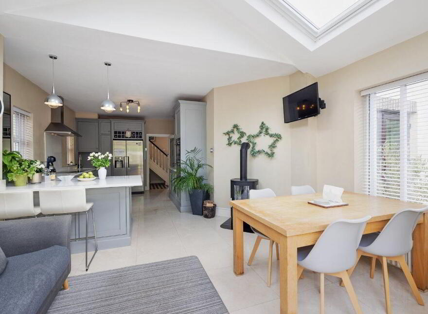 4 Rectory Way, Herbert Road, Bray, A98E652