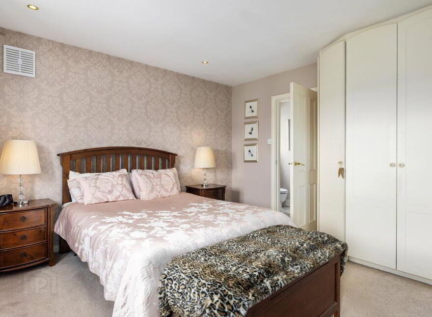 4 Rectory Way, Herbert Road, Bray, A98E652