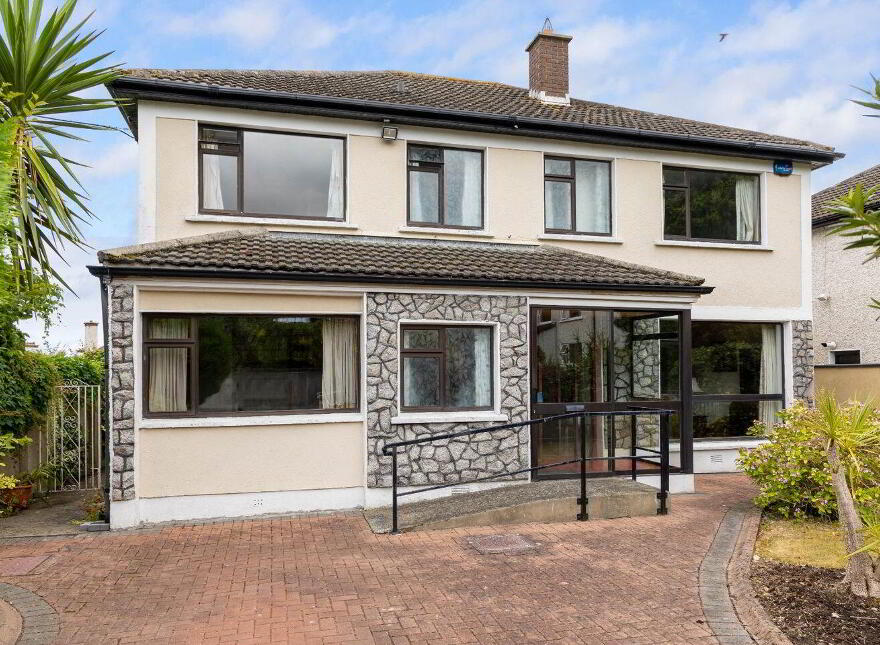18 King Edward Lawn, Bray, A98AD89 photo