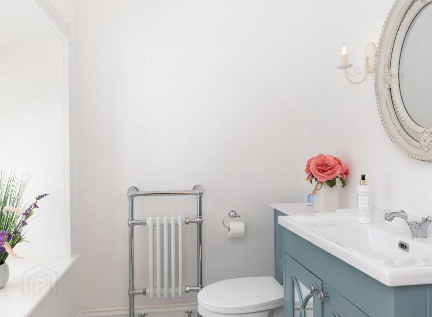 Lawn View, Church Hill, Enniskerry, A98V598
