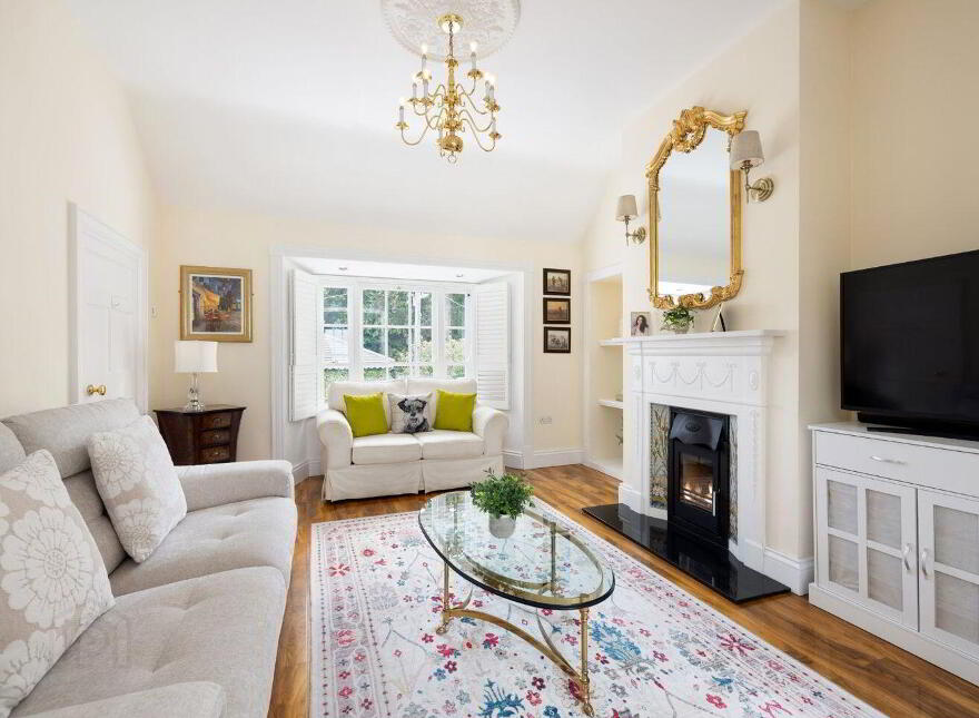 Lawn View, Church Hill, Enniskerry, A98V598