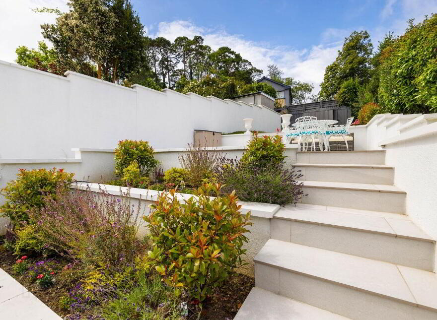 Lawn View, Church Hill, Enniskerry, A98V598