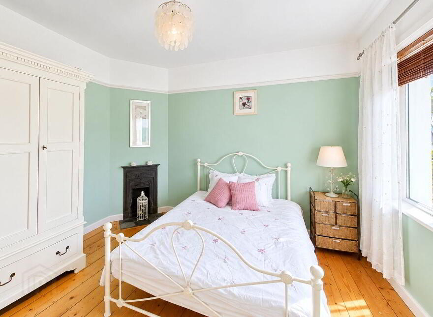 15 Kilgarron Park, Enniskerry, A98HC67
