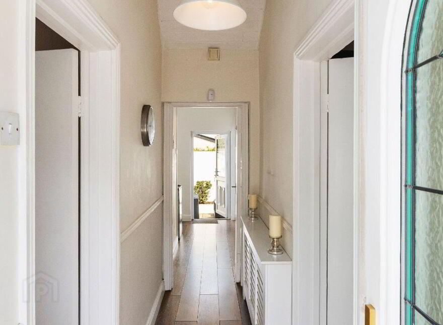 Ivy Cottage, 2 Meath Place, Bray, A98VF86