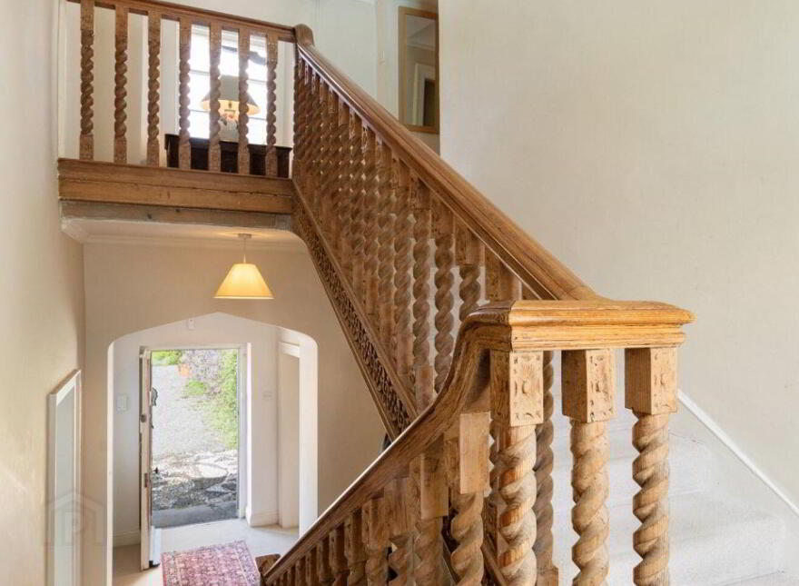 Glenbrook House, And Mews, Enniskerry, A98N265