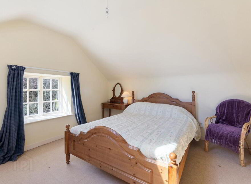 Glenbrook House, And Mews, Enniskerry, A98N265