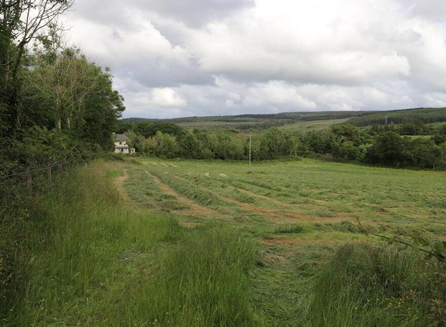 1.1 Acre Site Holymount, Gort