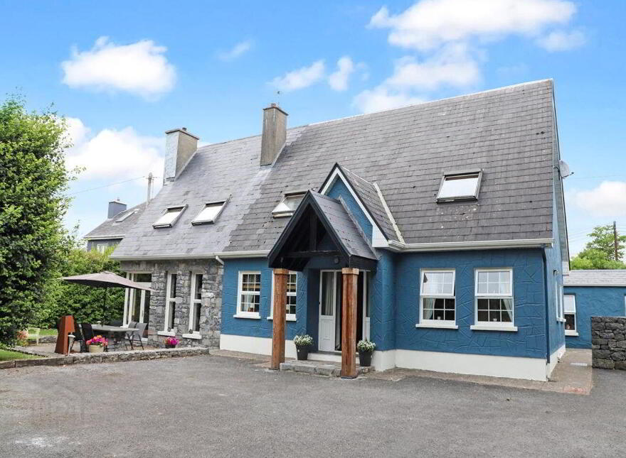 The Stables, Kinvara, Kinvara, H91KV9W