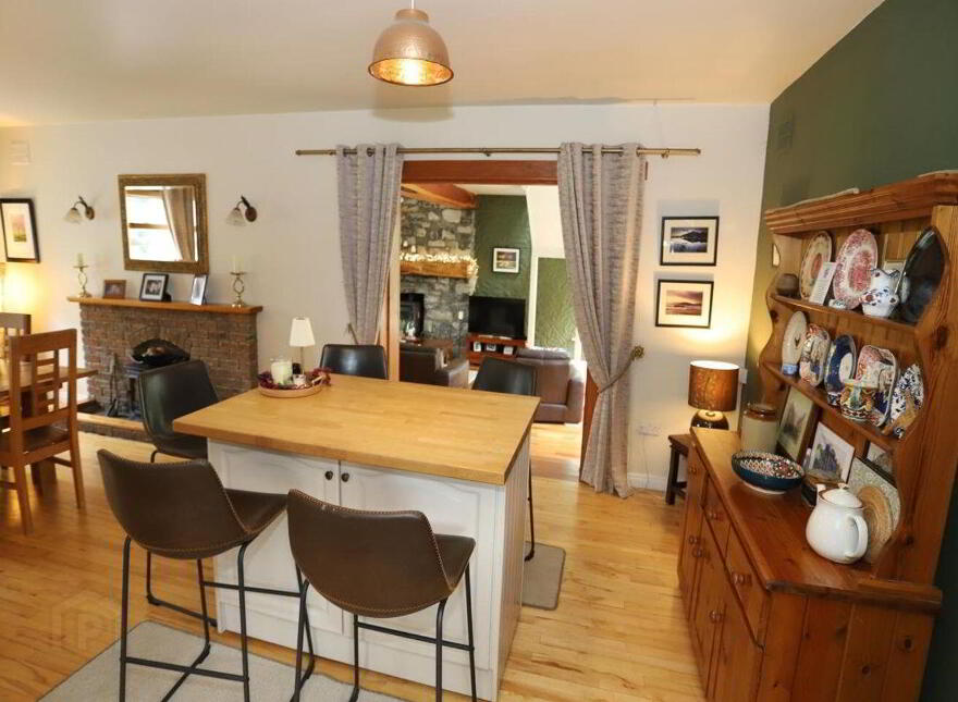 The Stables, Kinvara, Kinvara, H91KV9W