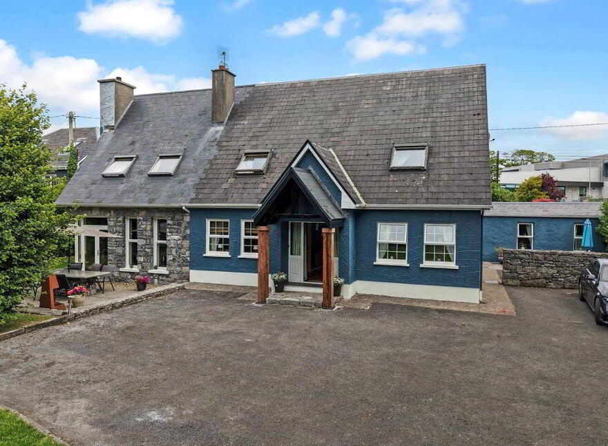 The Stables, Kinvara, Kinvara, H91KV9W