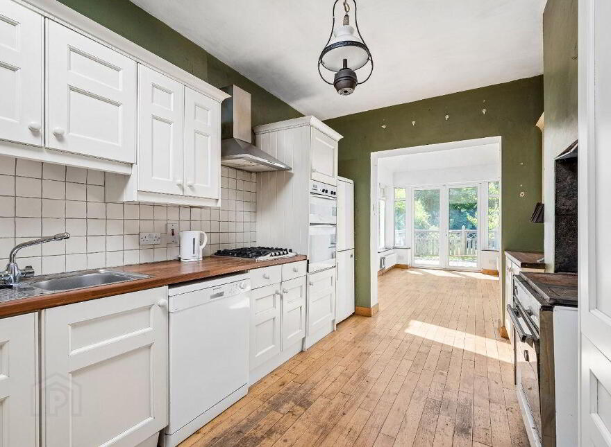 5 Warrenhouse Road, Sutton, Sutton, D13H4X7