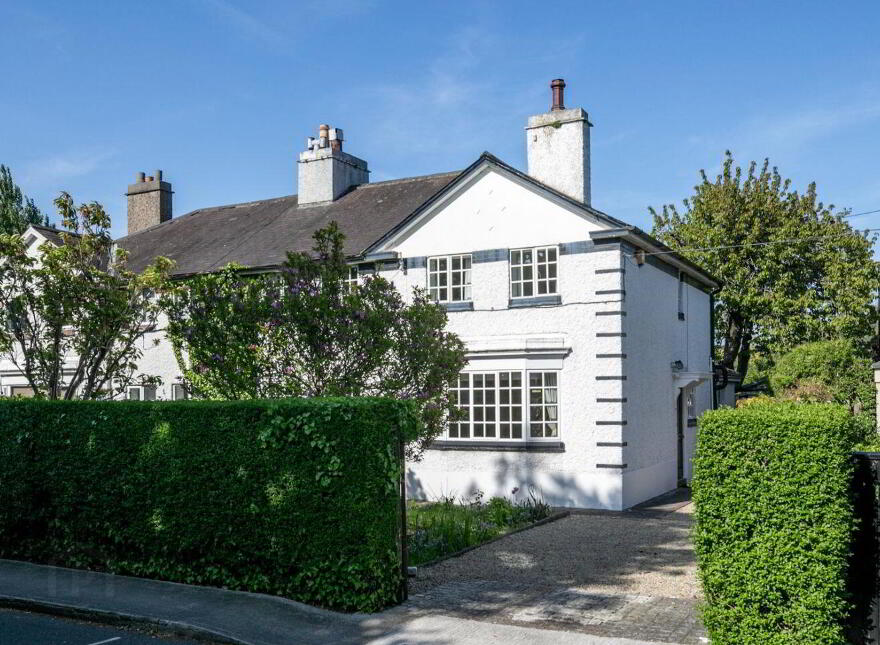 4 Ailesbury Gardens, Ballsbridge, Ballsbridge, D04P5C2