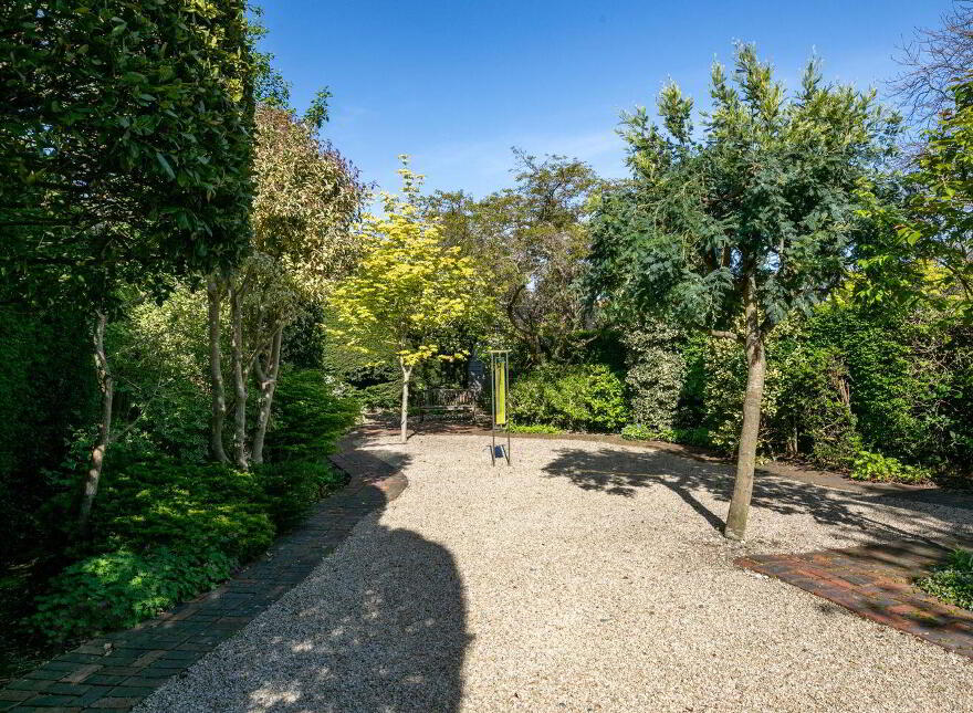 4 Ailesbury Gardens, Ballsbridge, Ballsbridge, D04P5C2