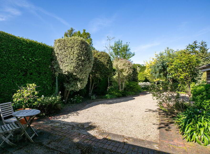 4 Ailesbury Gardens, Ballsbridge, Ballsbridge, D04P5C2