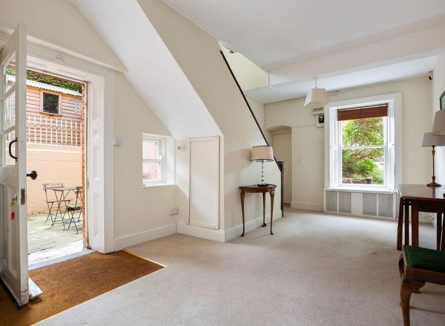 Eltham, 79 Eglinton Road, Donnybrook, Donnybrook, D04T3V5