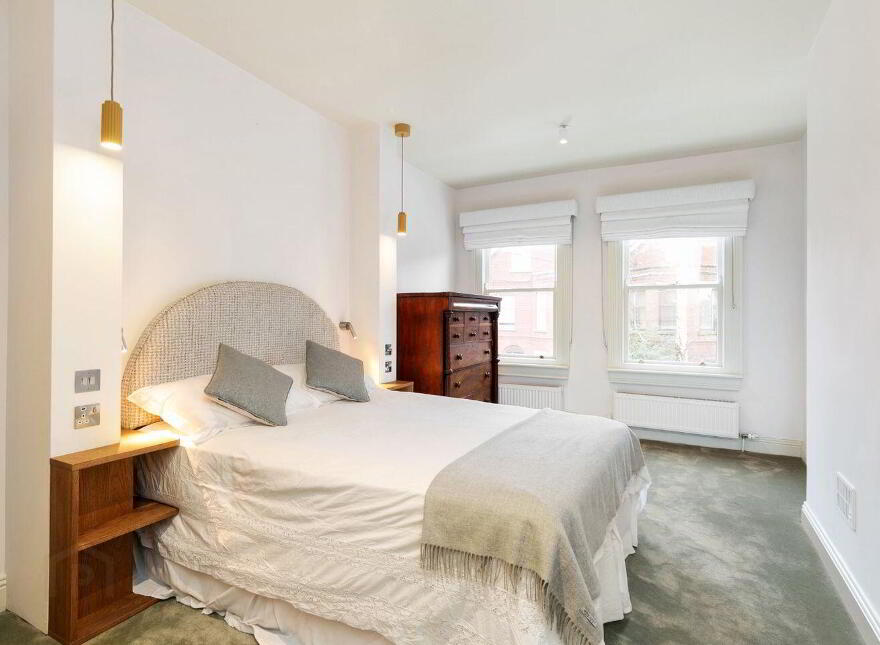 30 Oaklands Park, Sandymount, Sandymount, D04E951