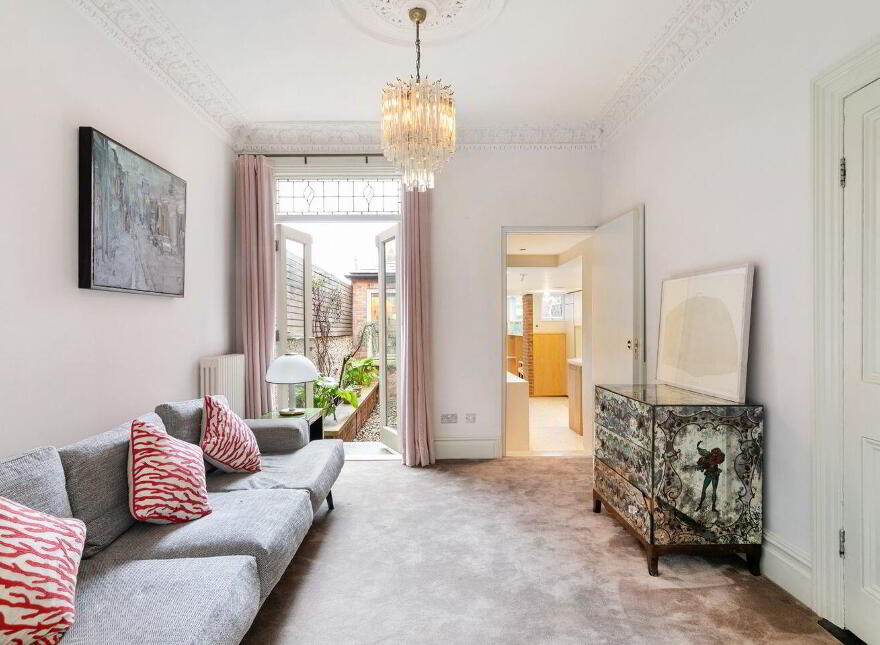 30 Oaklands Park, Sandymount, Sandymount, D04E951