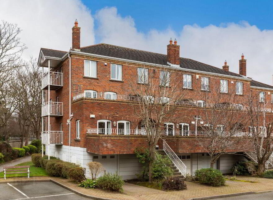 19 The Sweepstakes, Ballsbridge, Merrion Road, Ballsbridge, D04E642