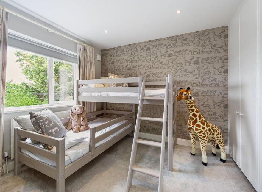 72 Shrewsbury Park, Ballsbridge, Ballsbridge, D04C6V0