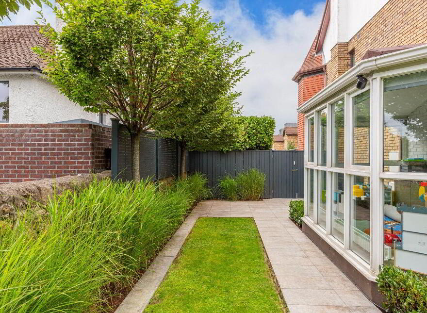 72 Shrewsbury Park, Ballsbridge, Ballsbridge, D04C6V0