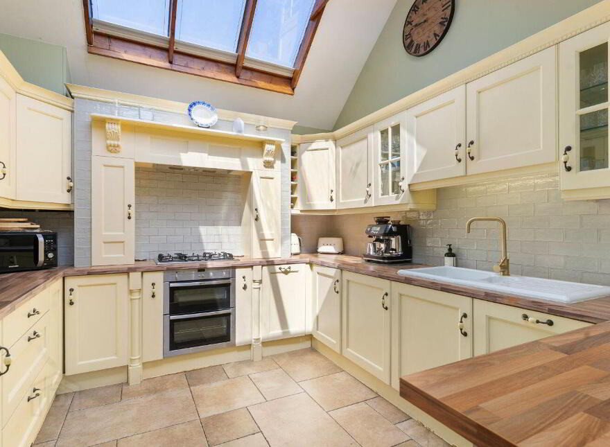 The Mews, Rere Of, 31 Mountpleasant Square, Ranelagh, Ranelagh, D06P651