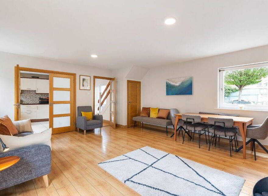 7 Emerald Cottages, Upper Grand Canal Street, Ballsbridge, Ballsbridge, D04X9V4